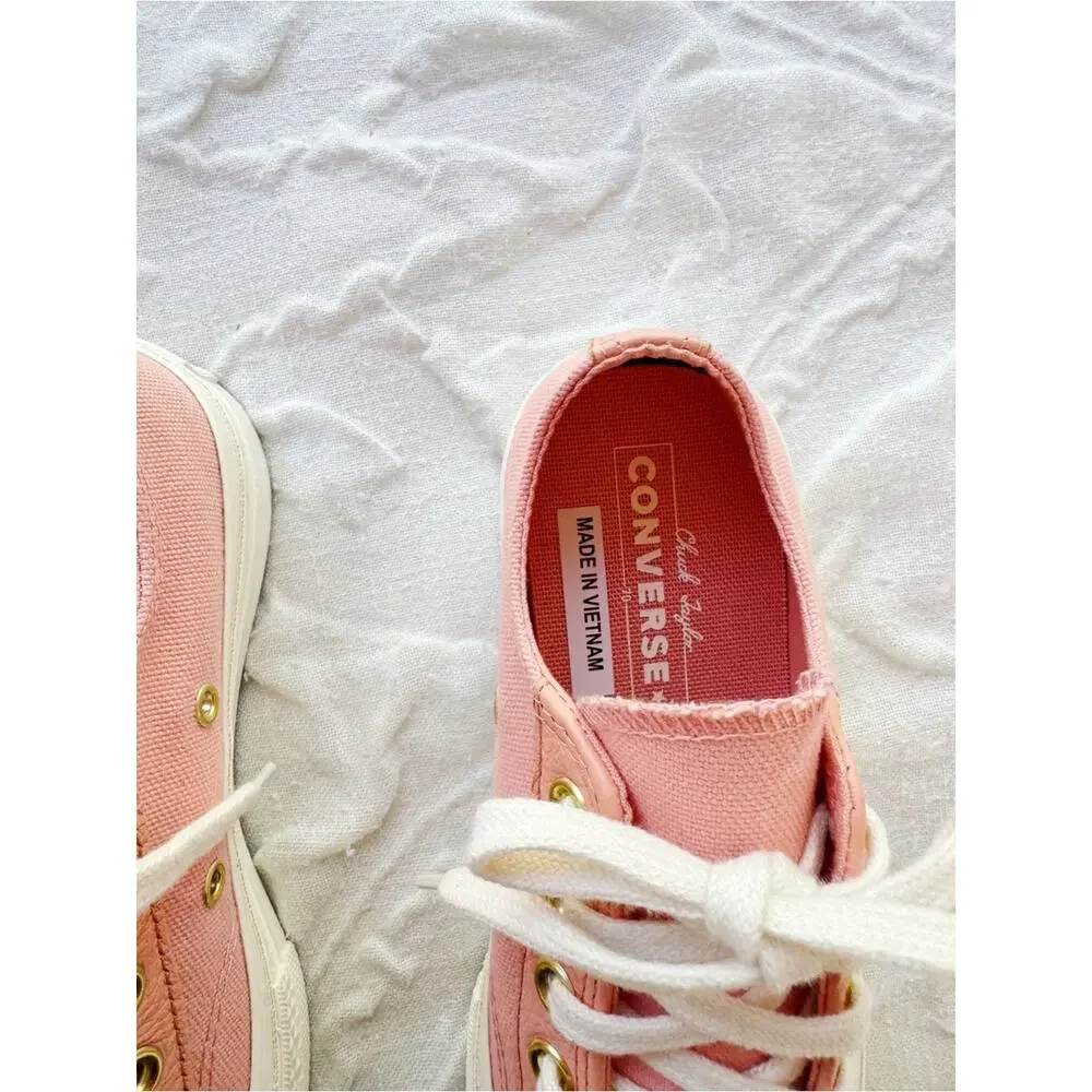 Converse Pink Chuck 70 Oxford Flamingo Sneaker Size 6